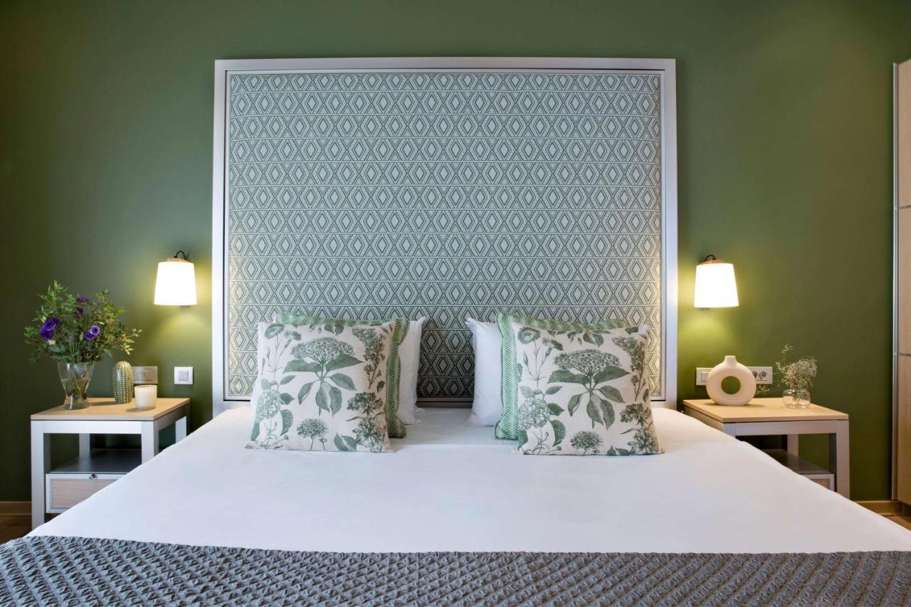 Hotel, Trademark Collection By Wyndham Bucarest