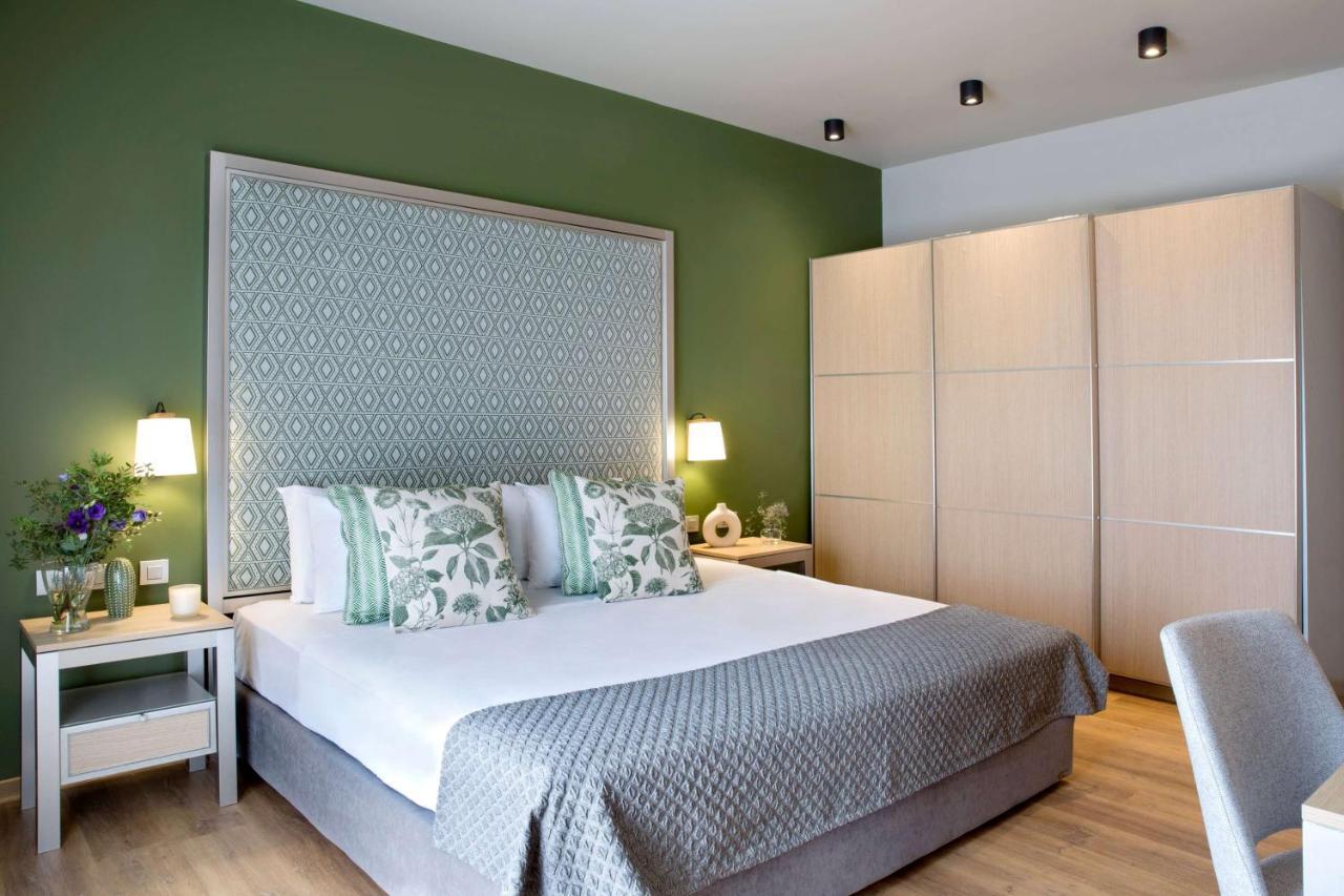 Hotel, Trademark Collection By Wyndham 4* Bucarest