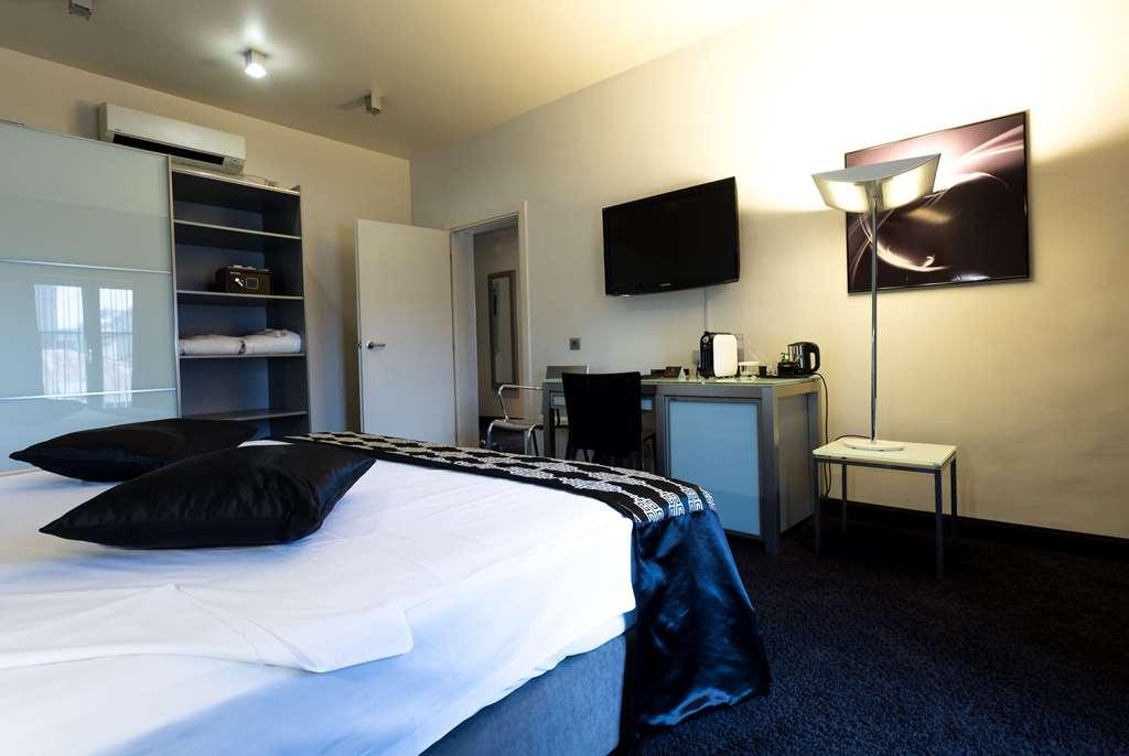 Hotel, Trademark Collection By Wyndham Hotel